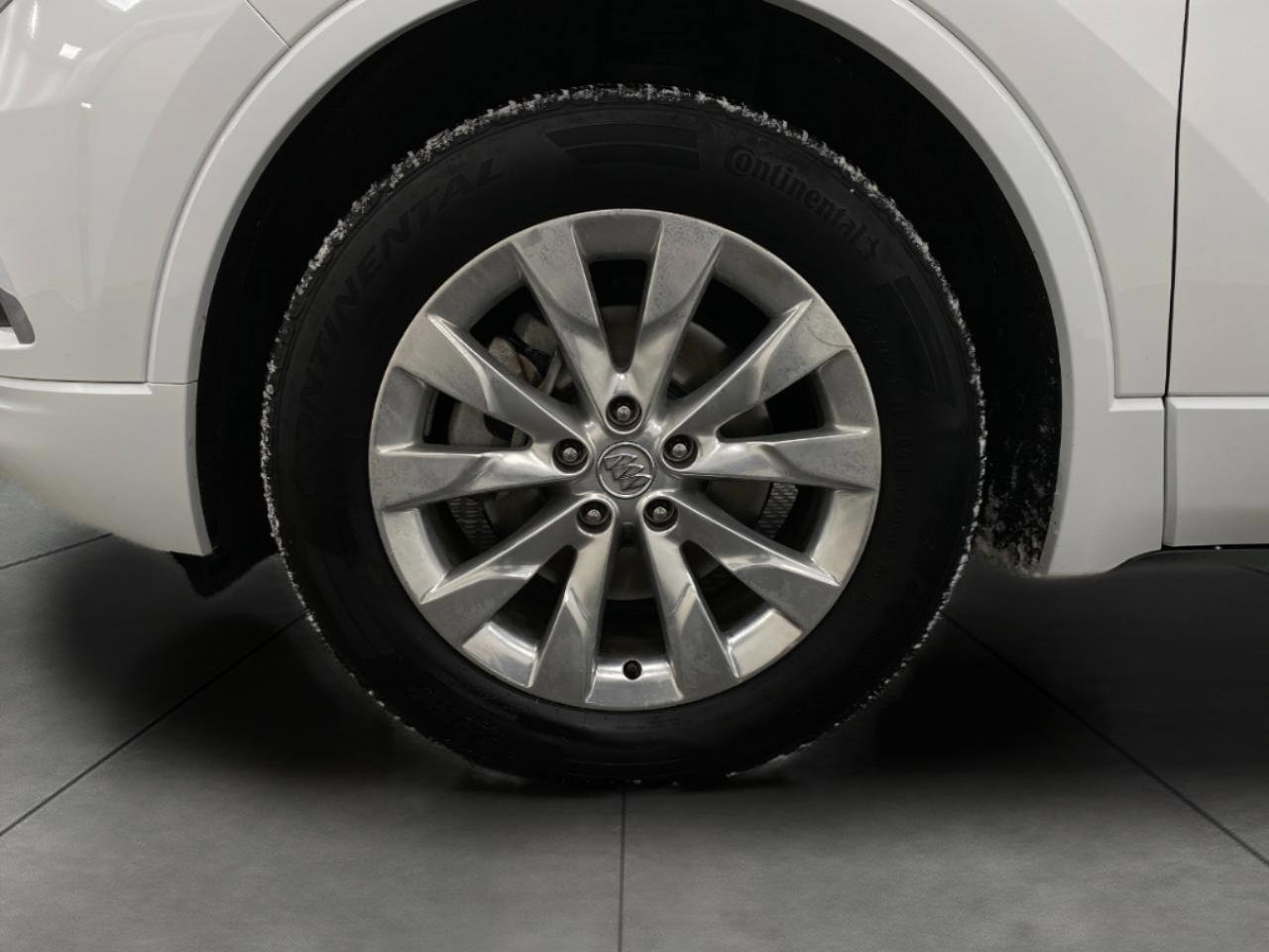 Used 2017 Buick Envision Essence image 13