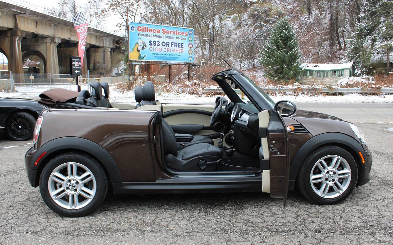 Used 2012 MINI Cooper Convertible image 34