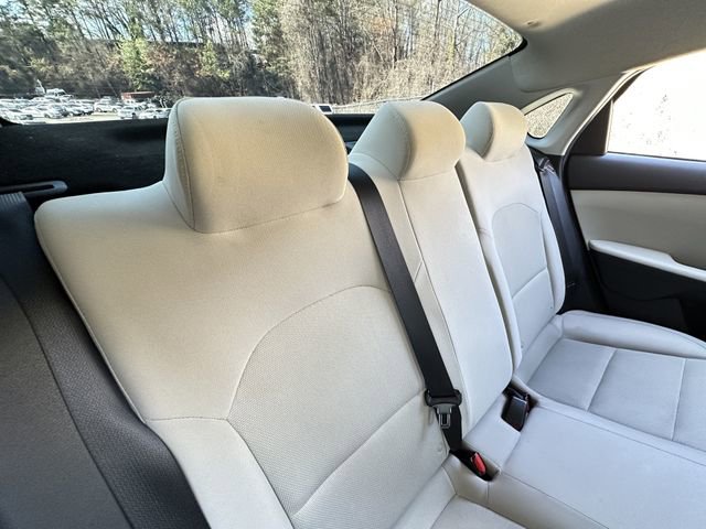 Used 2023 Kia Forte LXS w/ LXS Technology Package image 32