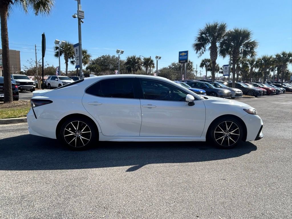 Used 2024 Toyota Camry SE w/ Audio Upgrade Package image 8