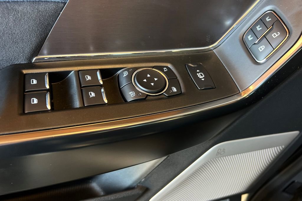 New 2026 Ford F350 Platinum image 9