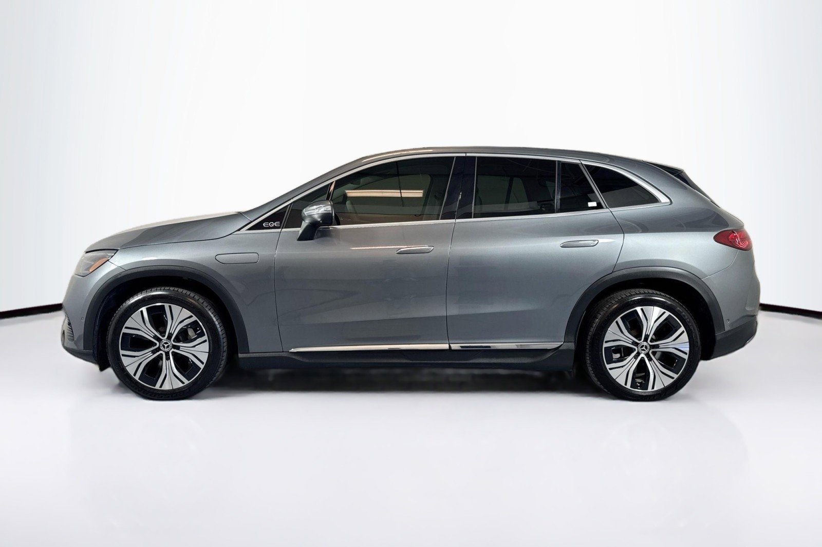 Certified 2023 Mercedes-Benz EQE 350+ SUV image 8