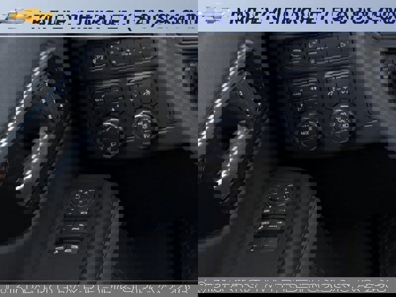 New 2025 Chevrolet Suburban Premier image 22