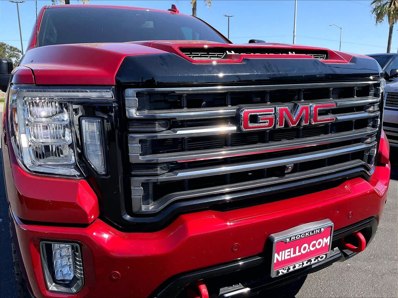 Used 2022 GMC Sierra 2500 AT4 w/ AT4 Preferred Package AWD/4WD image 30