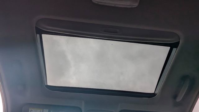 Used 2004 Toyota 4Runner Limited image 40