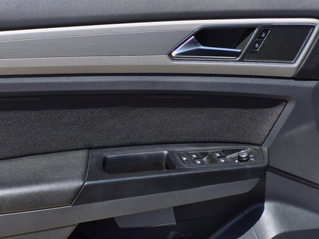 Used 2019 Volkswagen Atlas S FWD image 10