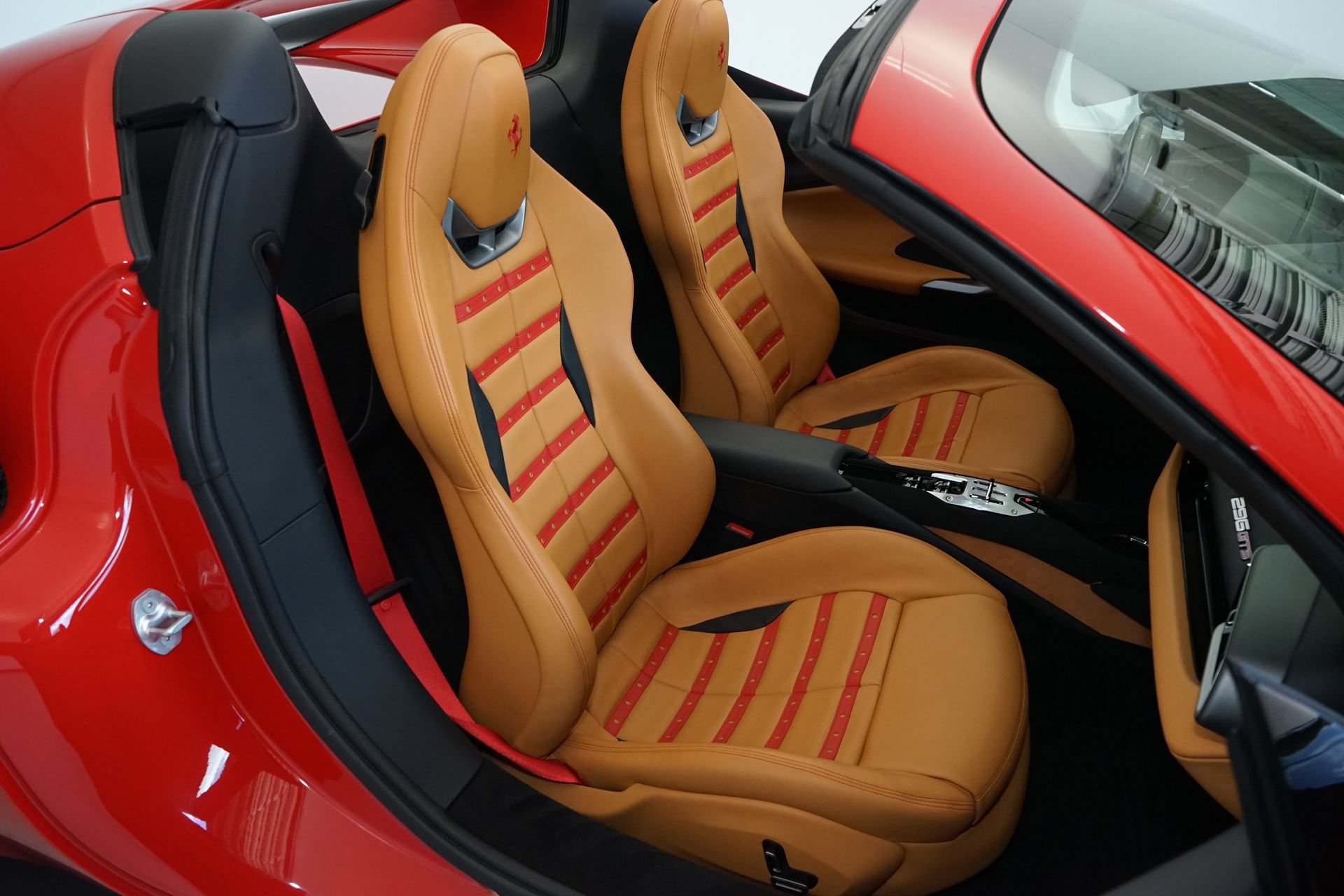 Used 2025 Ferrari 296 GTS RWD image 12