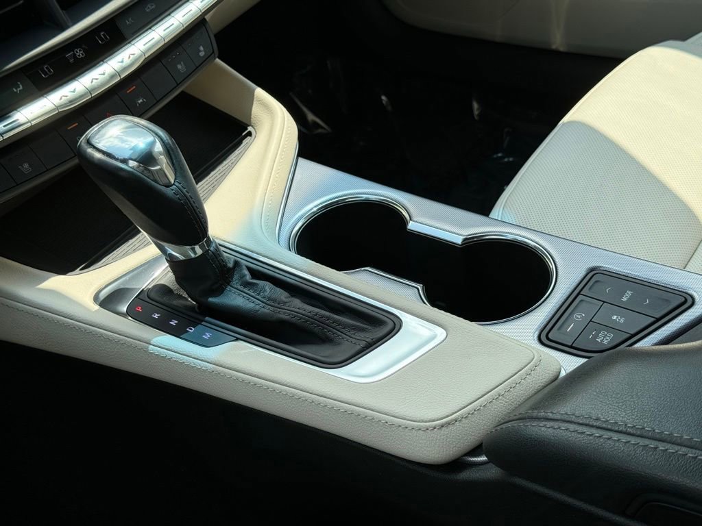 Used 2024 Cadillac CT4 Premium Luxury w/ Climate Package RWD image 33