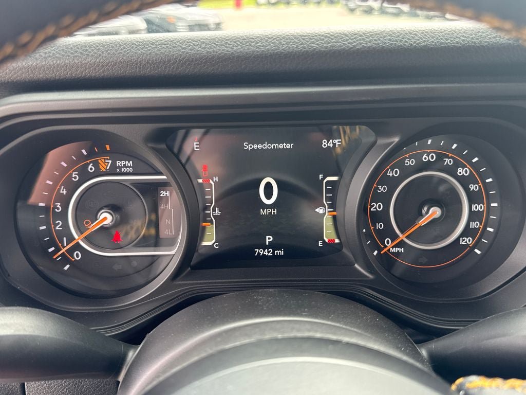 Used 2025 Jeep Gladiator Overland AWD/4WD image 18