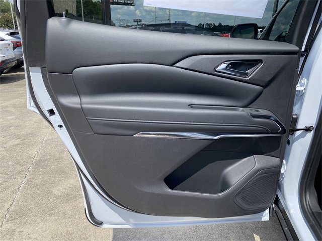 New 2026 Chevrolet Traverse LT w/ Driver Confidence Package image 27