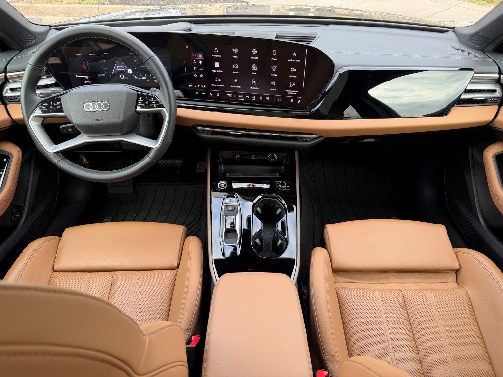 Used 2025 Audi A5 2.0T Premium Plus w/ Premium Plus image 2