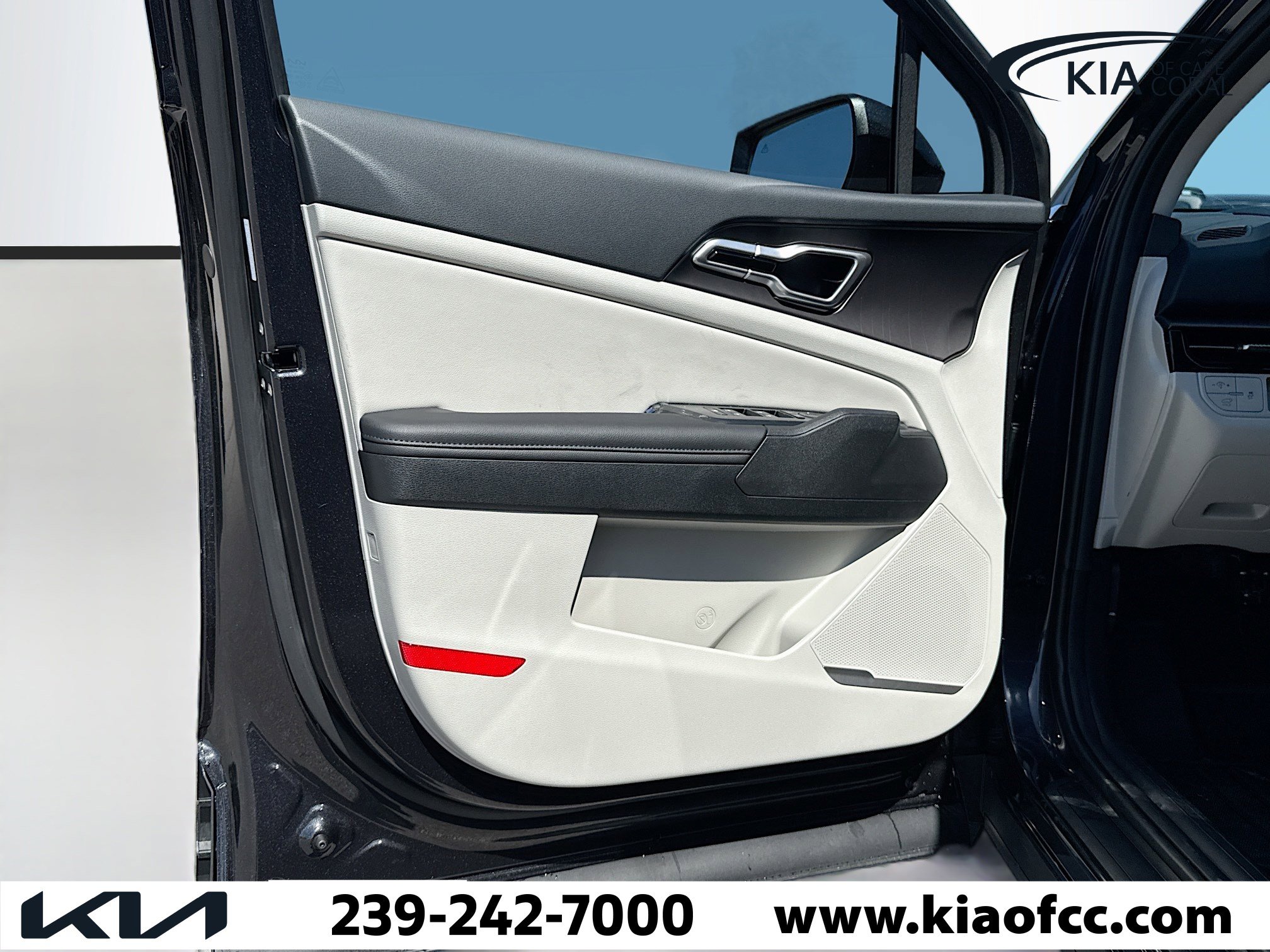 New 2026 Kia Sportage EX image 21