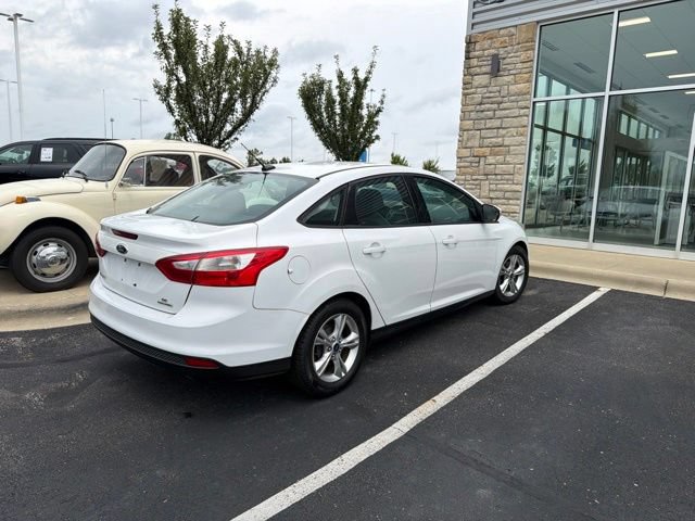 Used 2014 Ford Focus SE FWD image 3