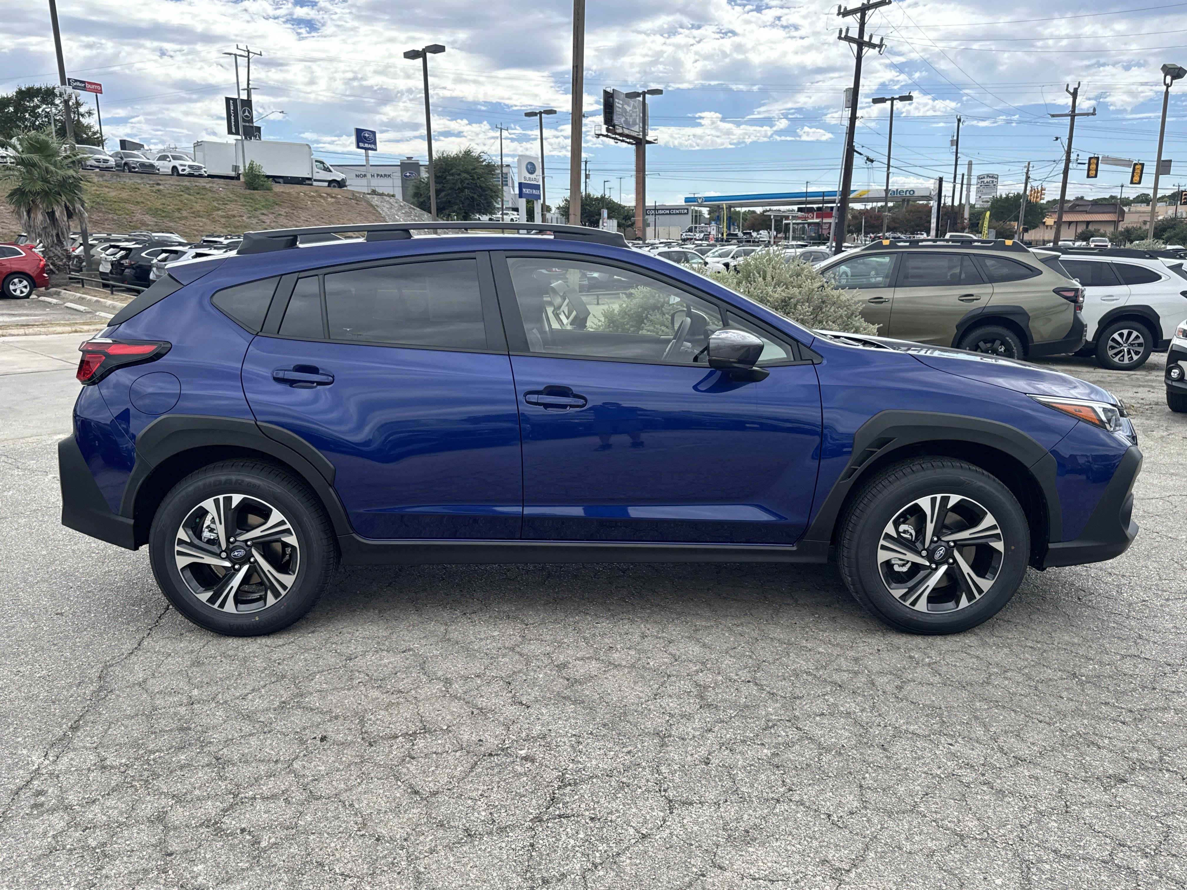 Certified 2025 Subaru Crosstrek 2.0i Premium image 2