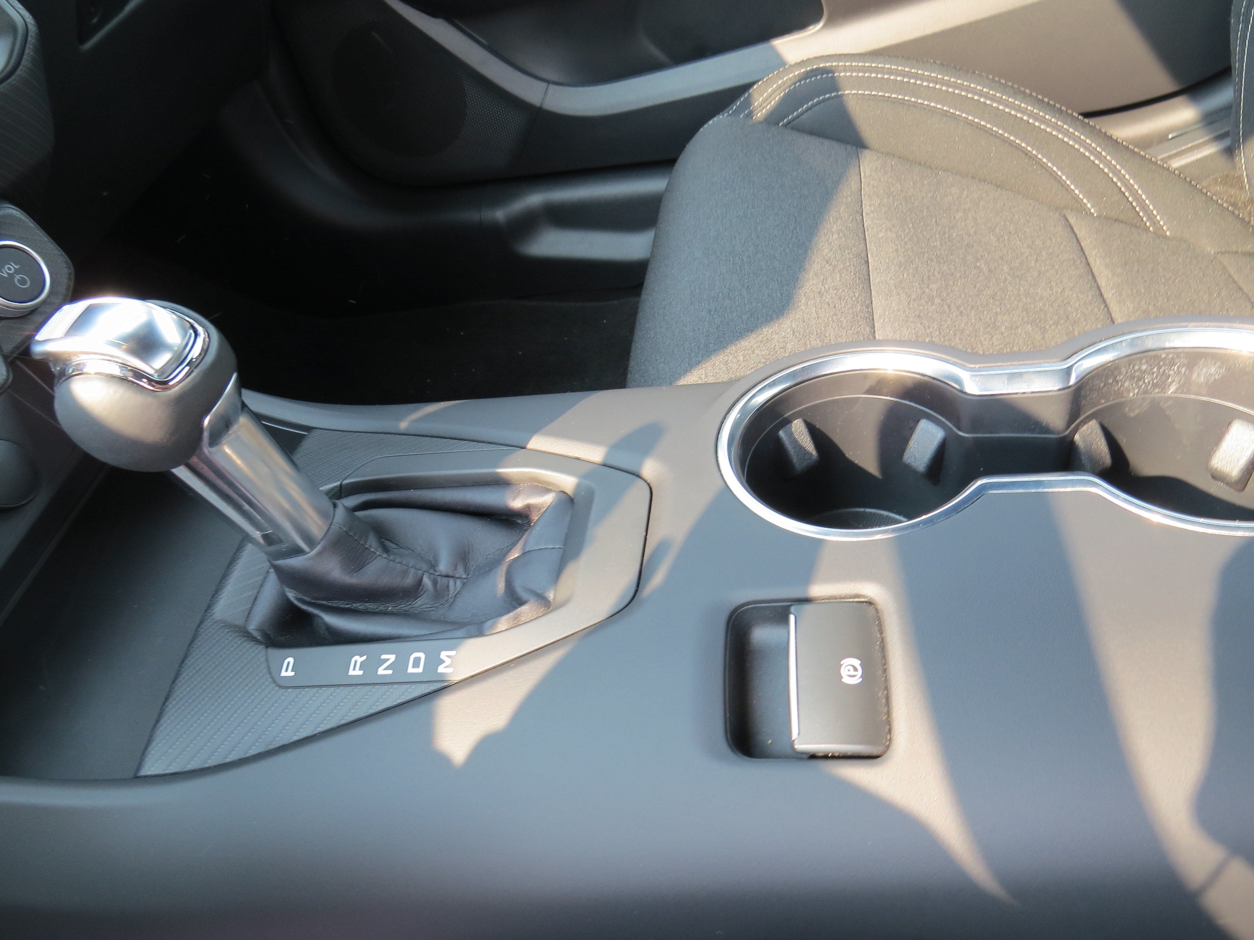 Used 2025 Ford Mustang GT RWD image 16
