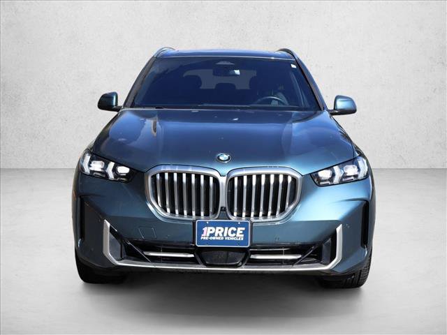 Used 2026 BMW X5 xDrive40i AWD/4WD image 3