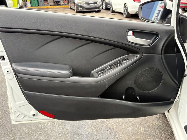 Used 2017 Kia Forte LX image 22