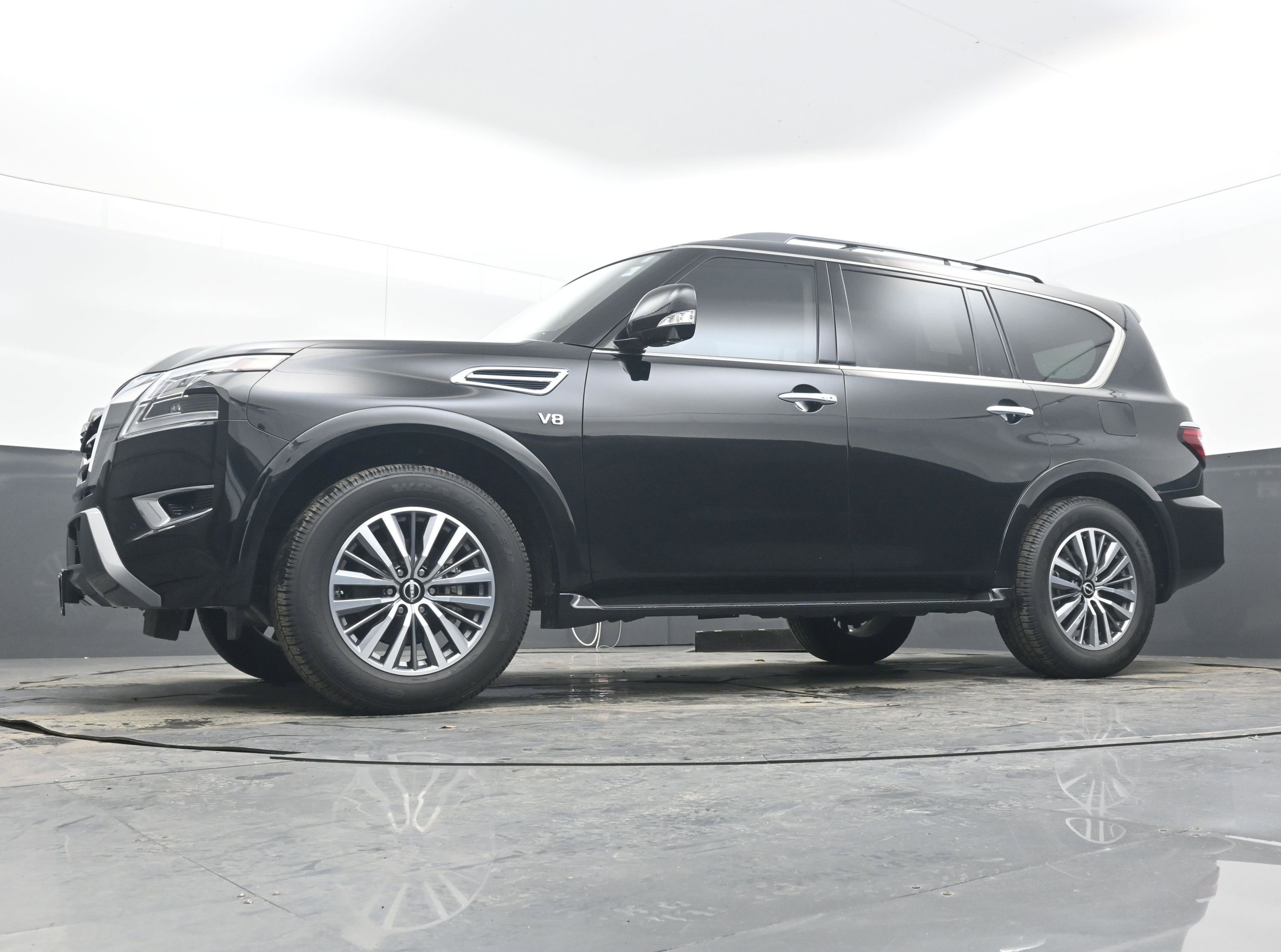 Used 2022 Nissan Armada SL image 24