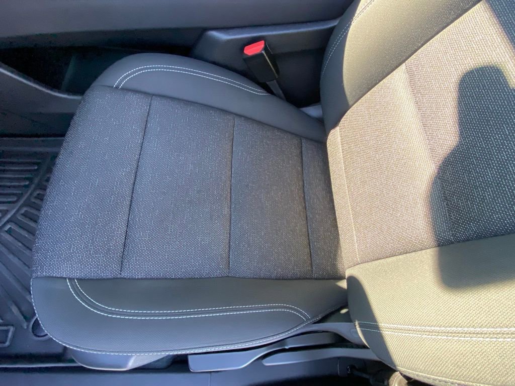 Used 2024 Chevrolet Traverse LS image 21