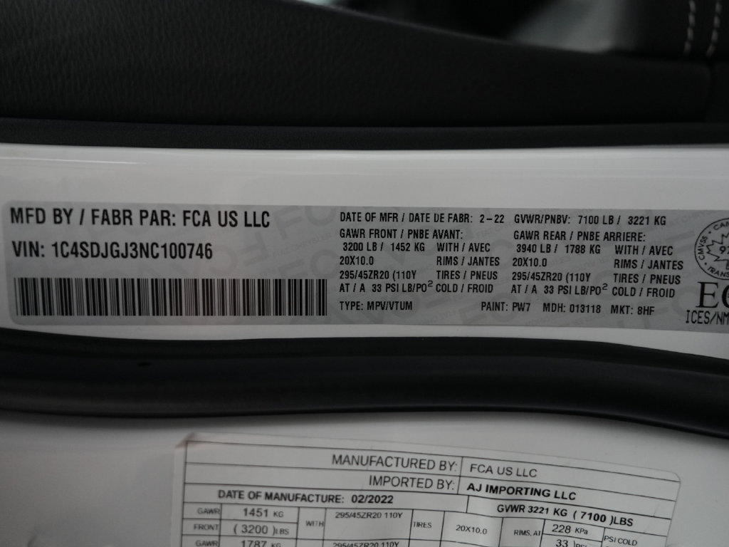 Used 2022 Dodge Durango SRT w/ Black Package AWD/4WD image 15