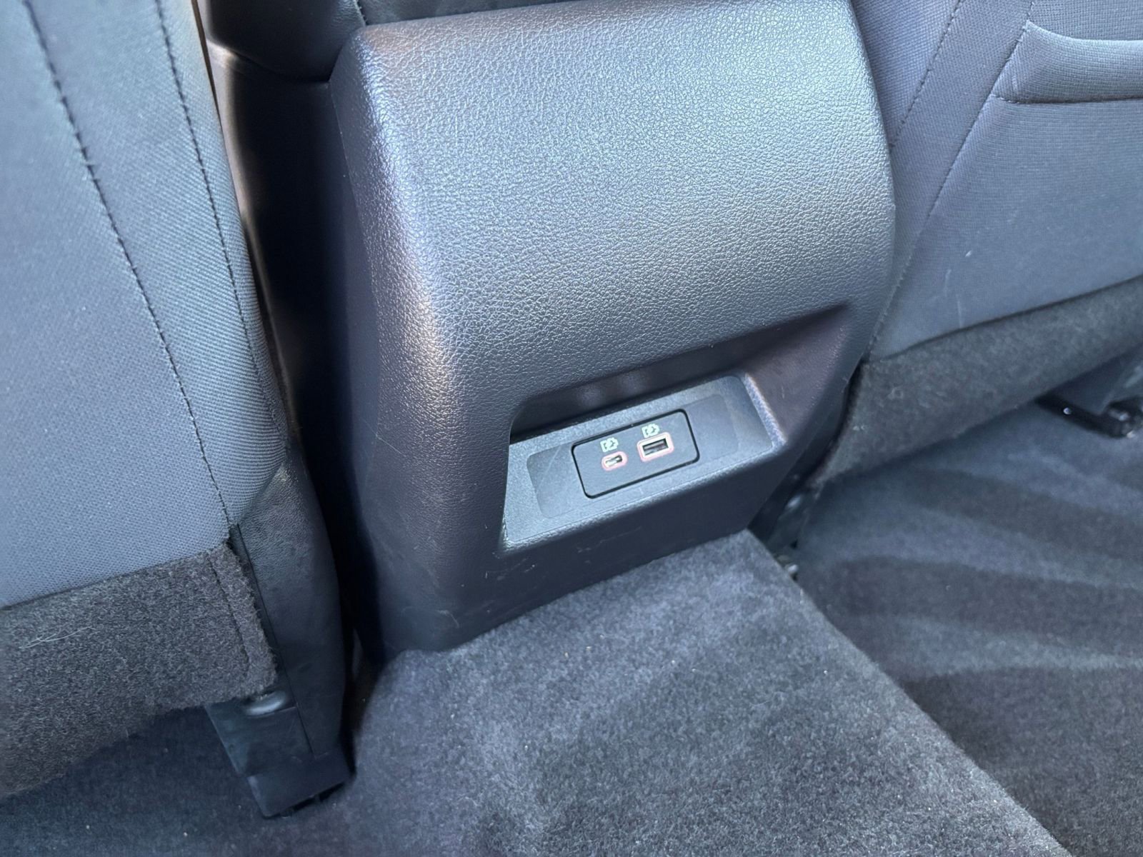 Used 2025 Nissan Altima 2.5 SV FWD image 23