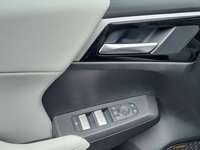 New 2026 Mitsubishi Outlander SE FWD image 24