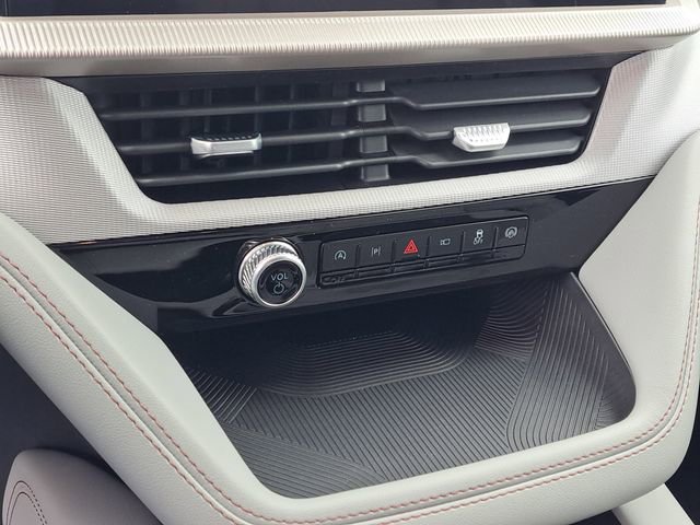 New 2026 Ford Explorer Active w/ Active Comfort Package image 41