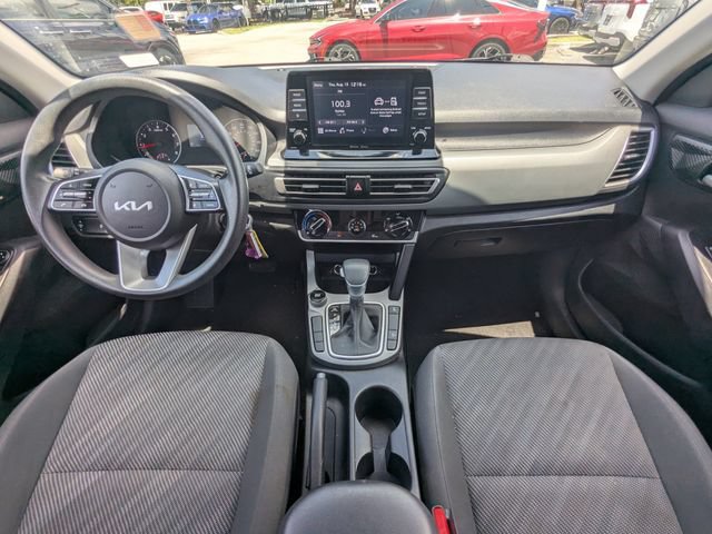 Certified 2023 Kia Seltos LX AWD/4WD image 16