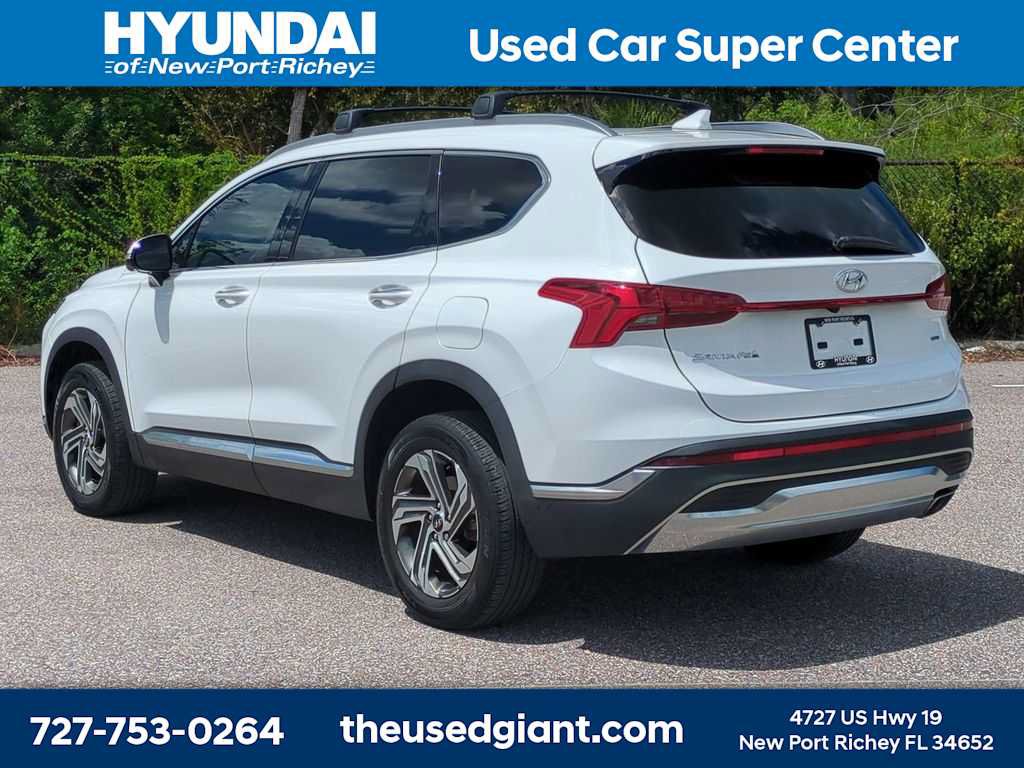 Used 2023 Hyundai Santa Fe SEL w/ Premium Package AWD/4WD image 3