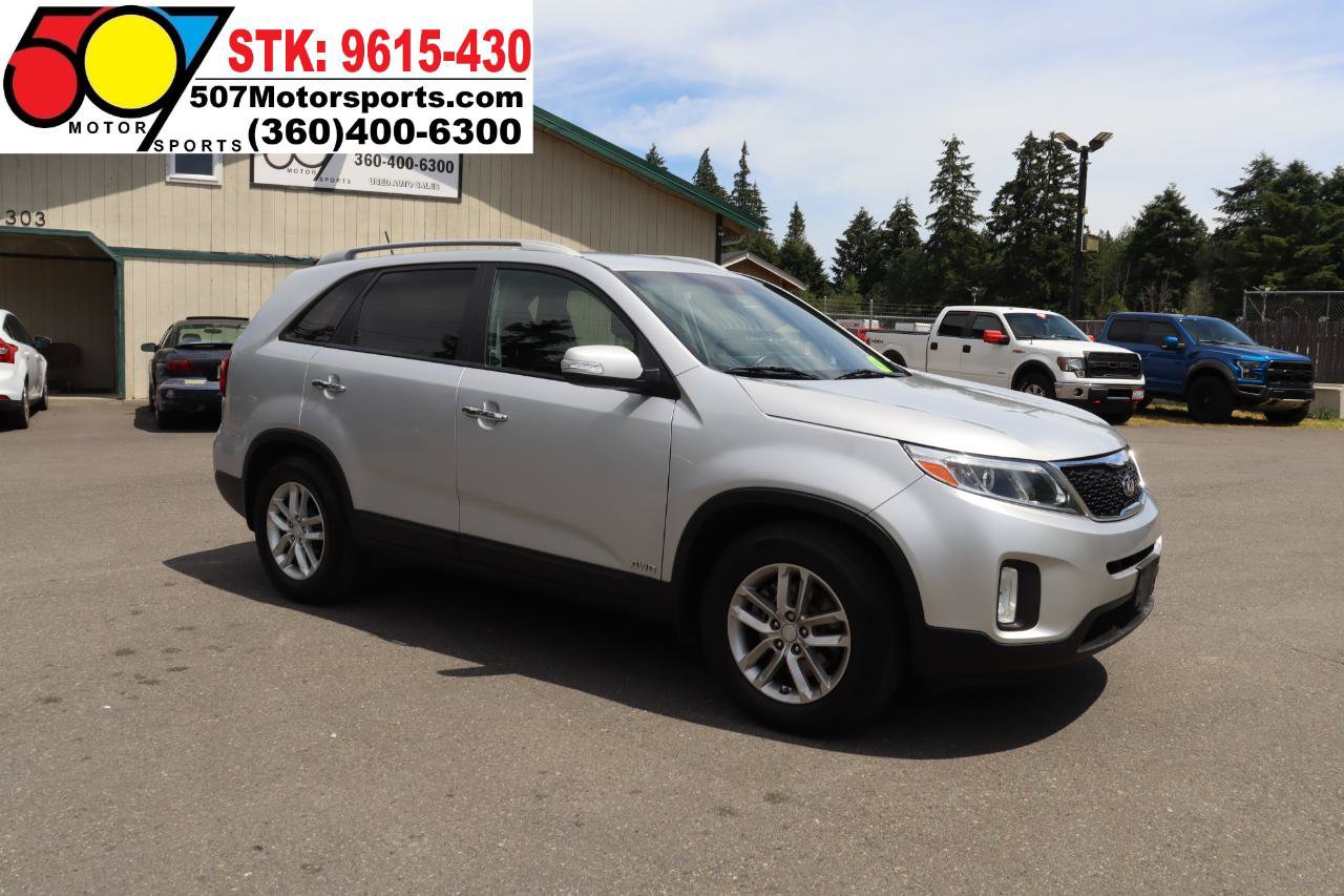 Used 2015 Kia Sorento LX AWD/4WD image 11