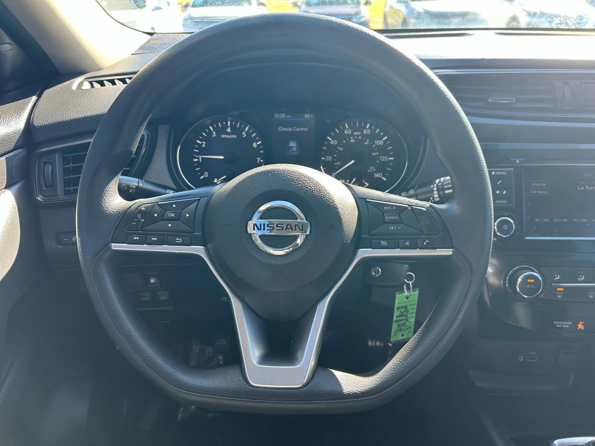 Used 2018 Nissan Rogue S image 12