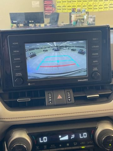 Used 2022 Toyota RAV4 XLE Premium FWD image 24