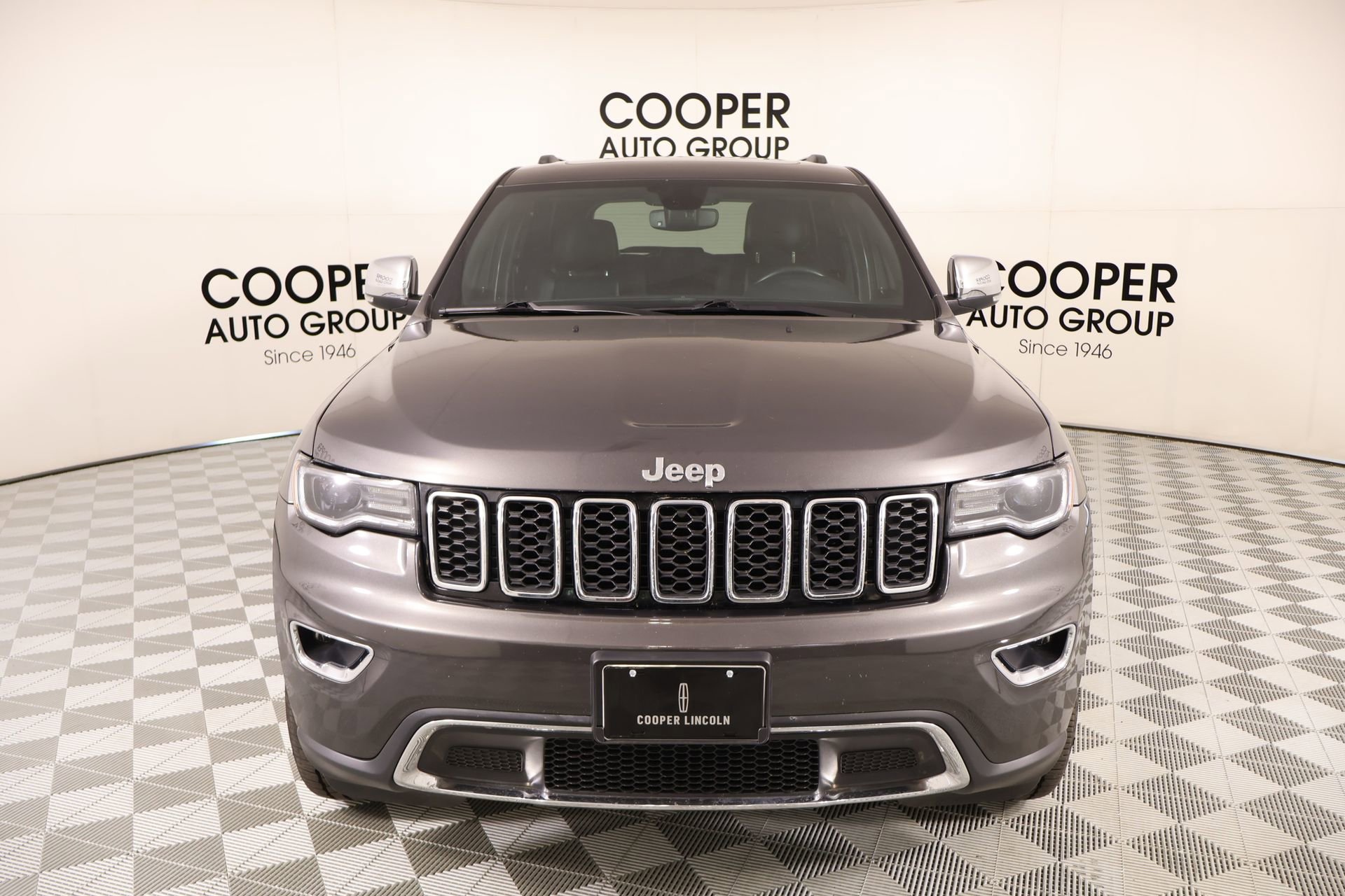 Used 2020 Jeep Grand Cherokee Limited w/ Luxury Group II AWD/4WD image 10