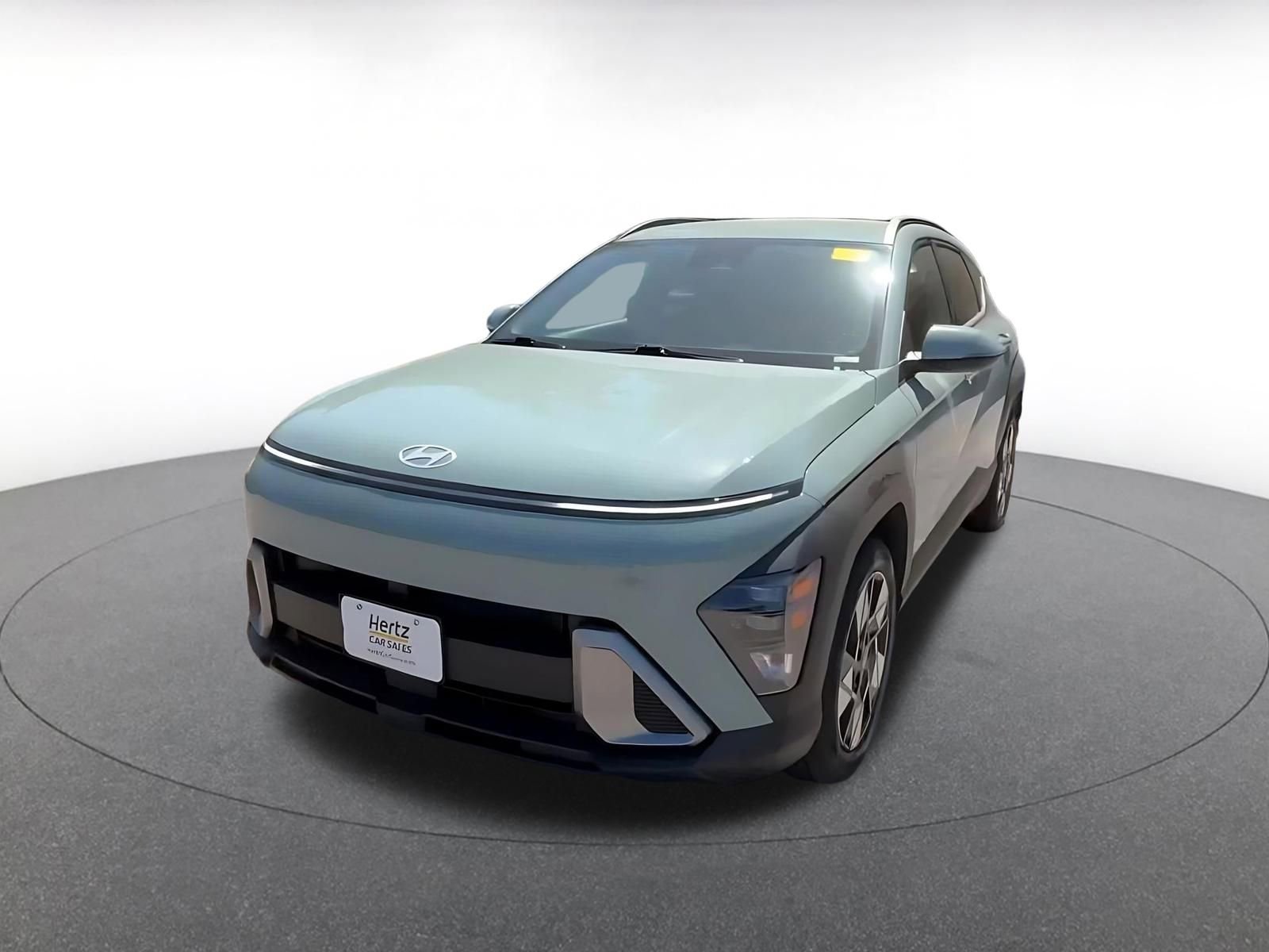 Used 2025 Hyundai Kona SEL image 7