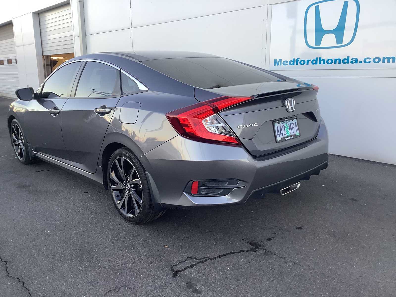 Used 2021 Honda Civic Sport image 4