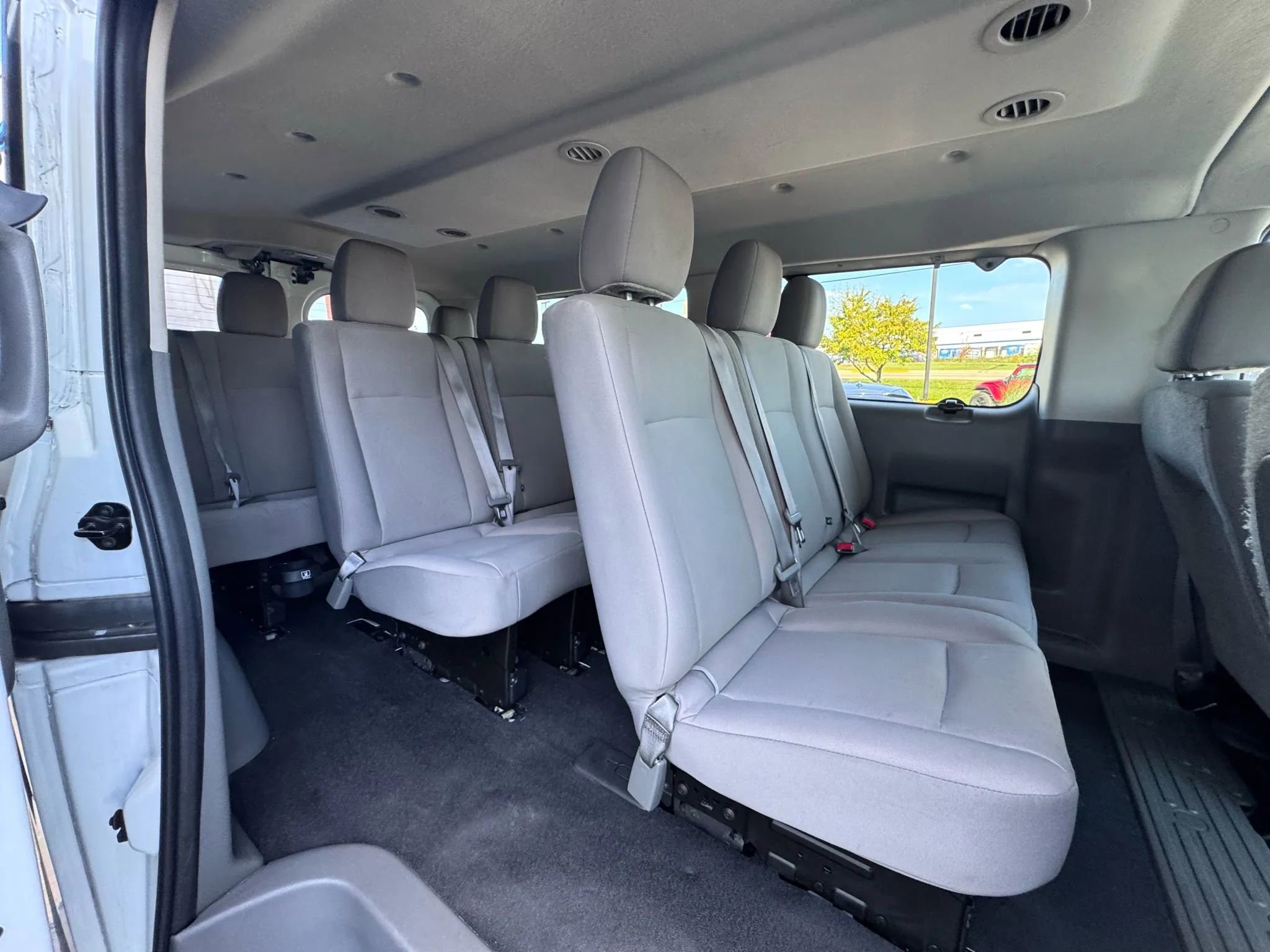 Used 2018 Nissan NV 3500 S image 13