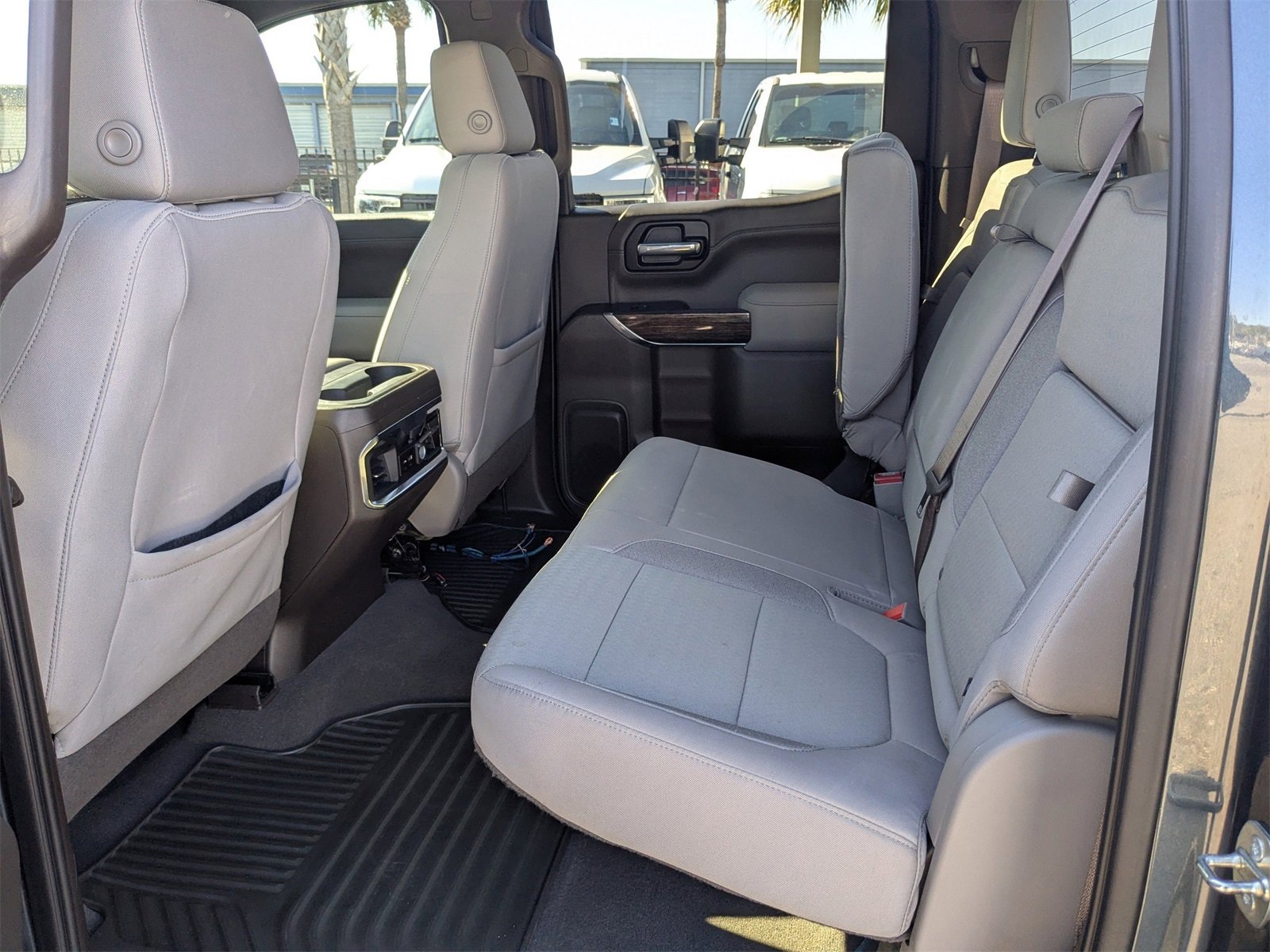 Used 2020 GMC Sierra 1500 Elevation w/ Elevation Value Package image 14