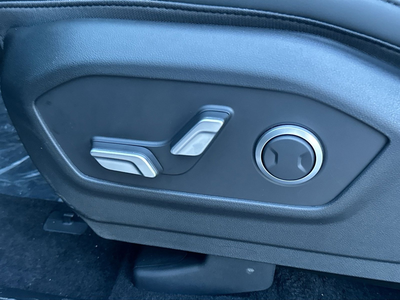 New 2026 Hyundai Santa Fe SEL image 14