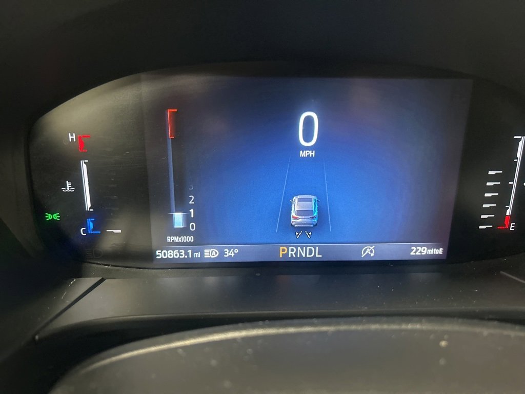 Used 2024 Ford Escape ST-Line w/ Cold Weather Package image 5