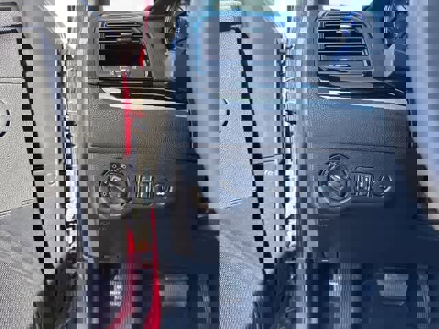 Used 2023 Chrysler 300 S image 9