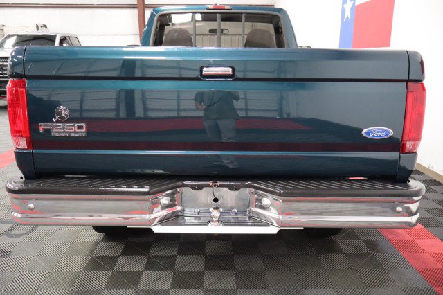 Used 1997 Ford F250 4x4 Regular Cab Heavy Duty image 12