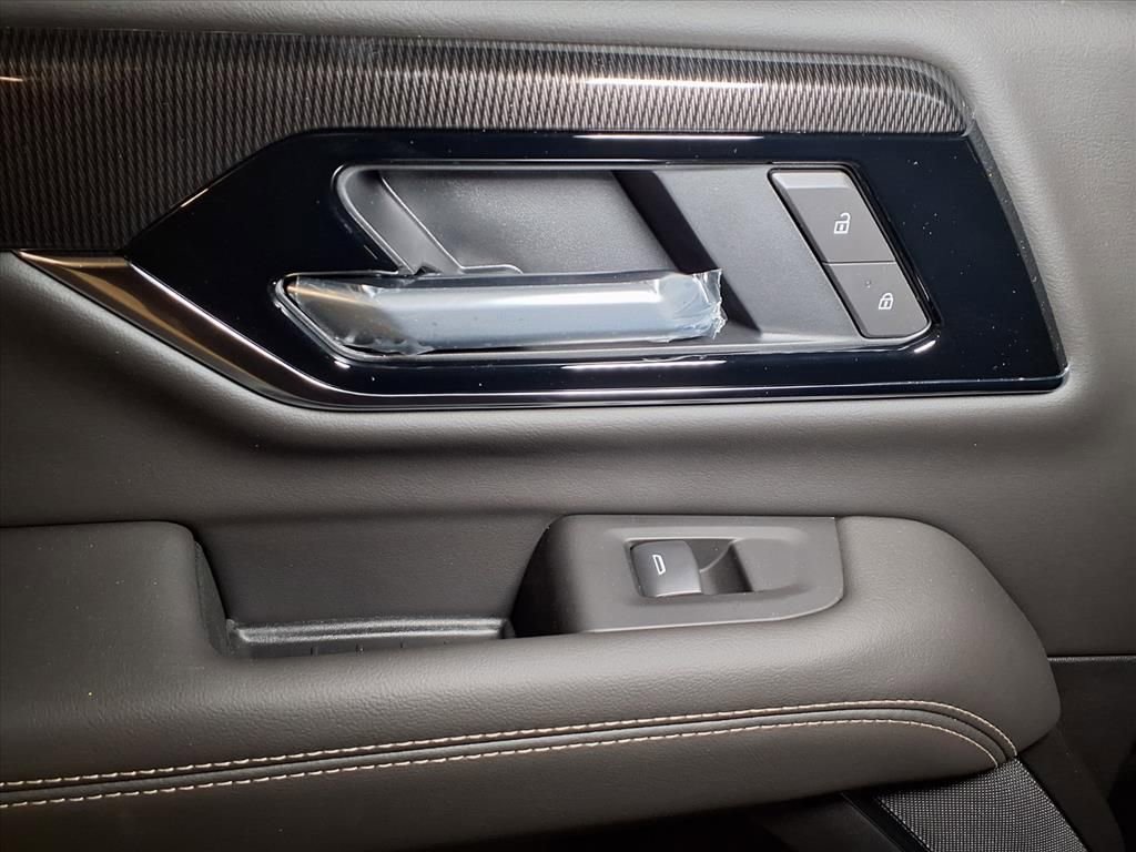 New 2026 GMC Yukon Elevation w/ Elevation Premium Package image 11