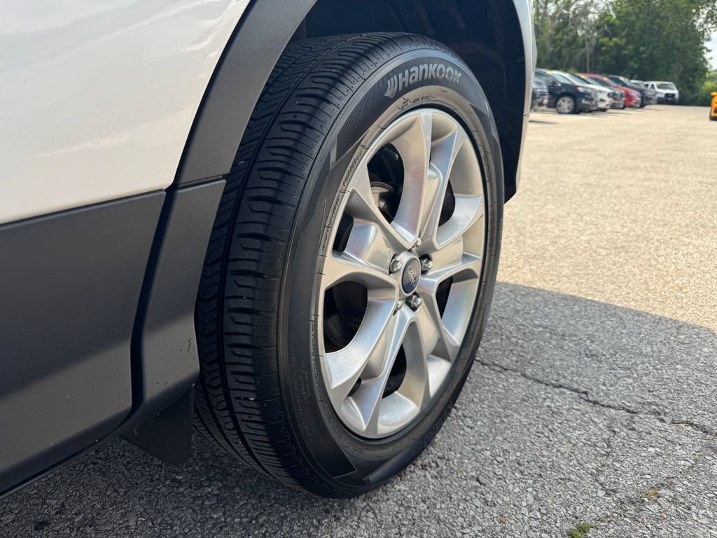 Used 2016 Ford Escape Titanium FWD image 14