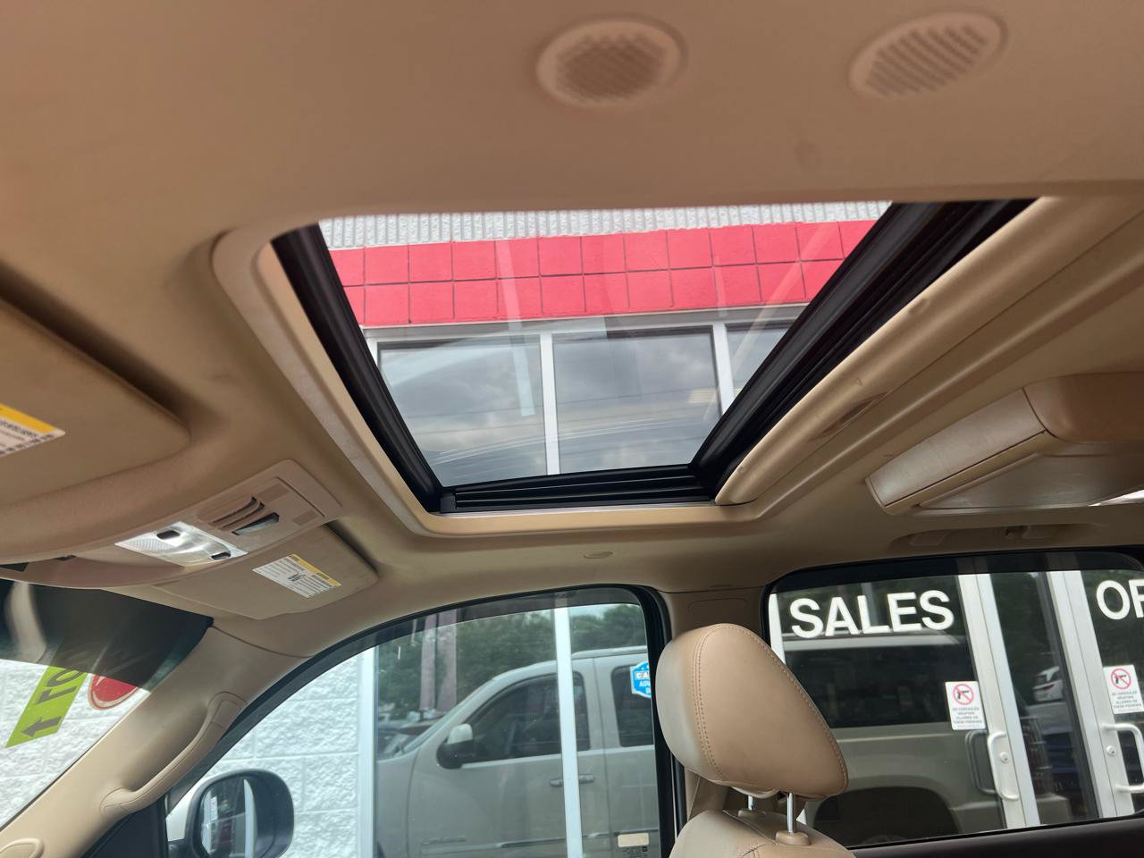 Used 2014 GMC Yukon XL Denali AWD/4WD image 14