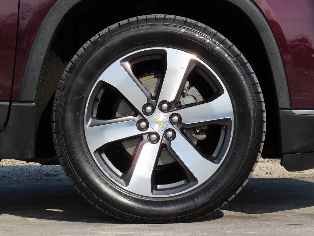 Used 2018 Chevrolet Traverse LT AWD/4WD image 14