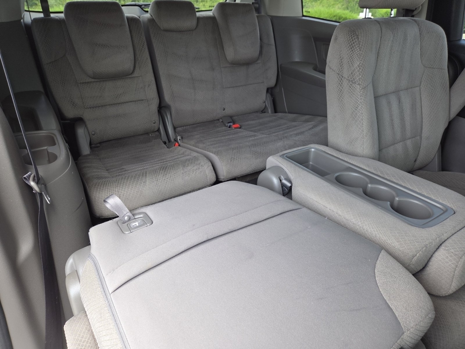 Used 2015 Honda Odyssey EX image 19