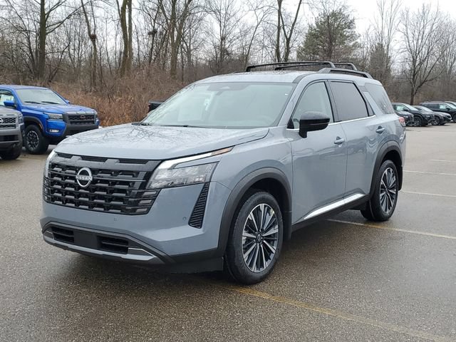 New 2026 Nissan Pathfinder Platinum AWD/4WD image 2