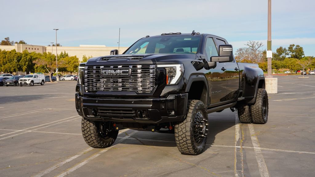 New 2026 GMC Sierra 3500 Denali Ultimate image 2