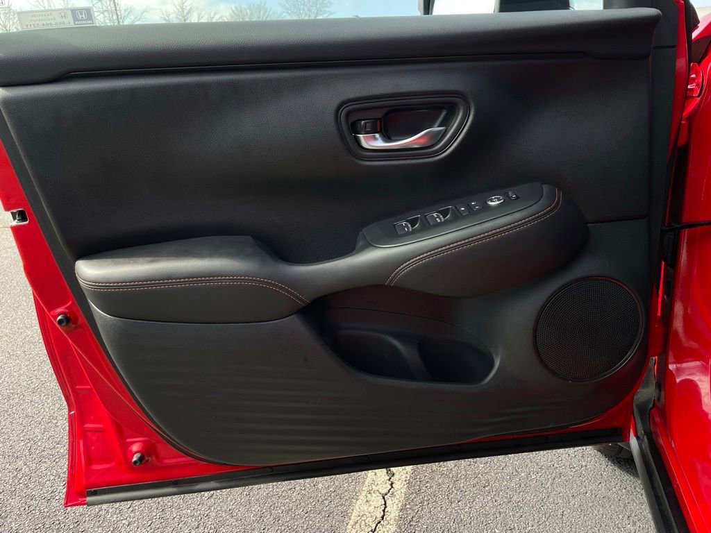 Certified 2026 Honda HR-V Sport image 24