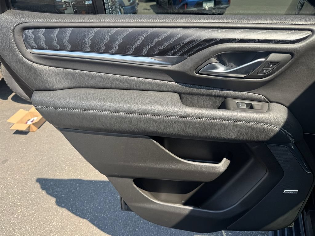 Used 2022 GMC Yukon Denali AWD/4WD image 40